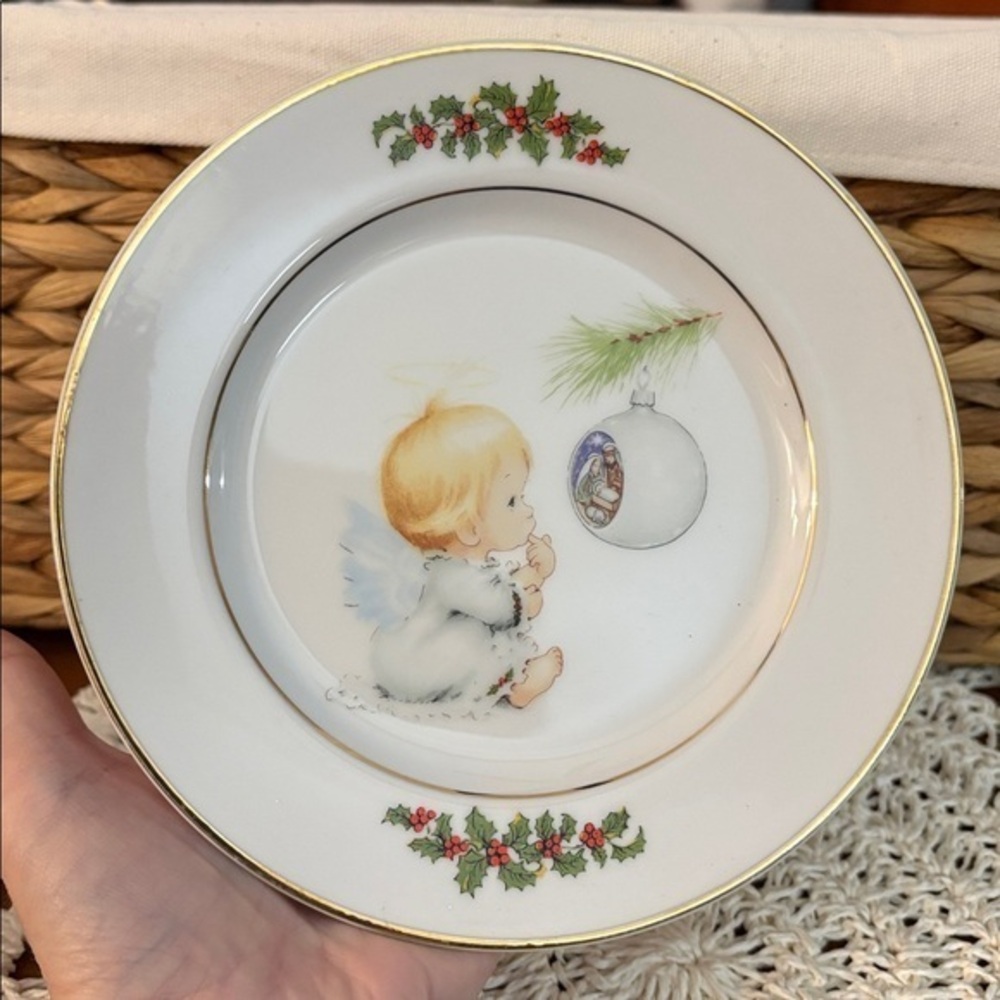 Angel Decorative Christmas Plate with Holly Design